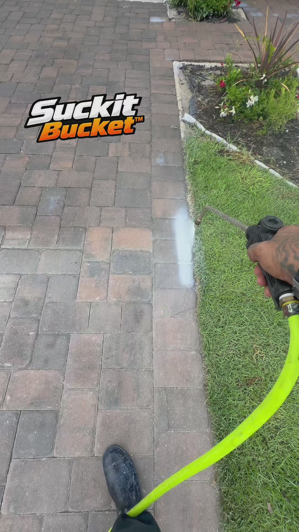 Suckit Bucket™- Portable Chemical Spryaer